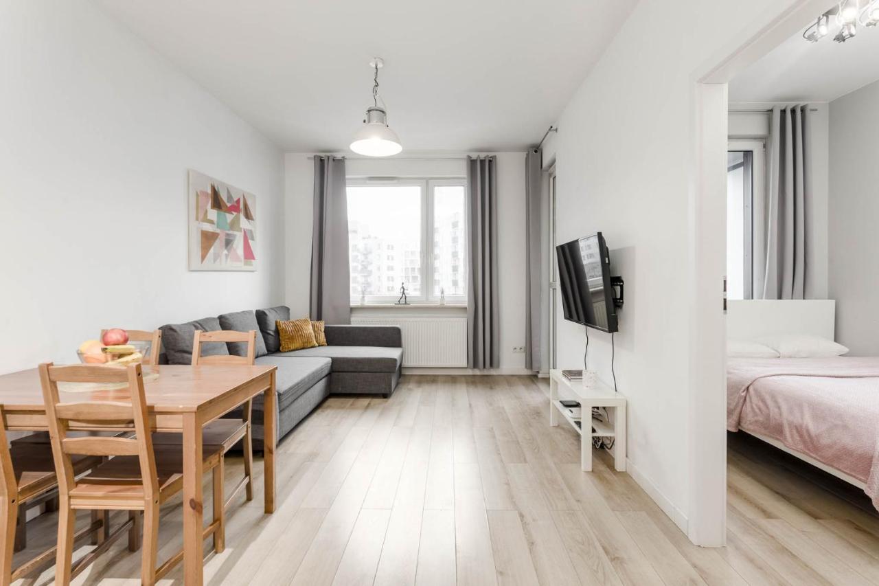 Apartament Chill Airport *
