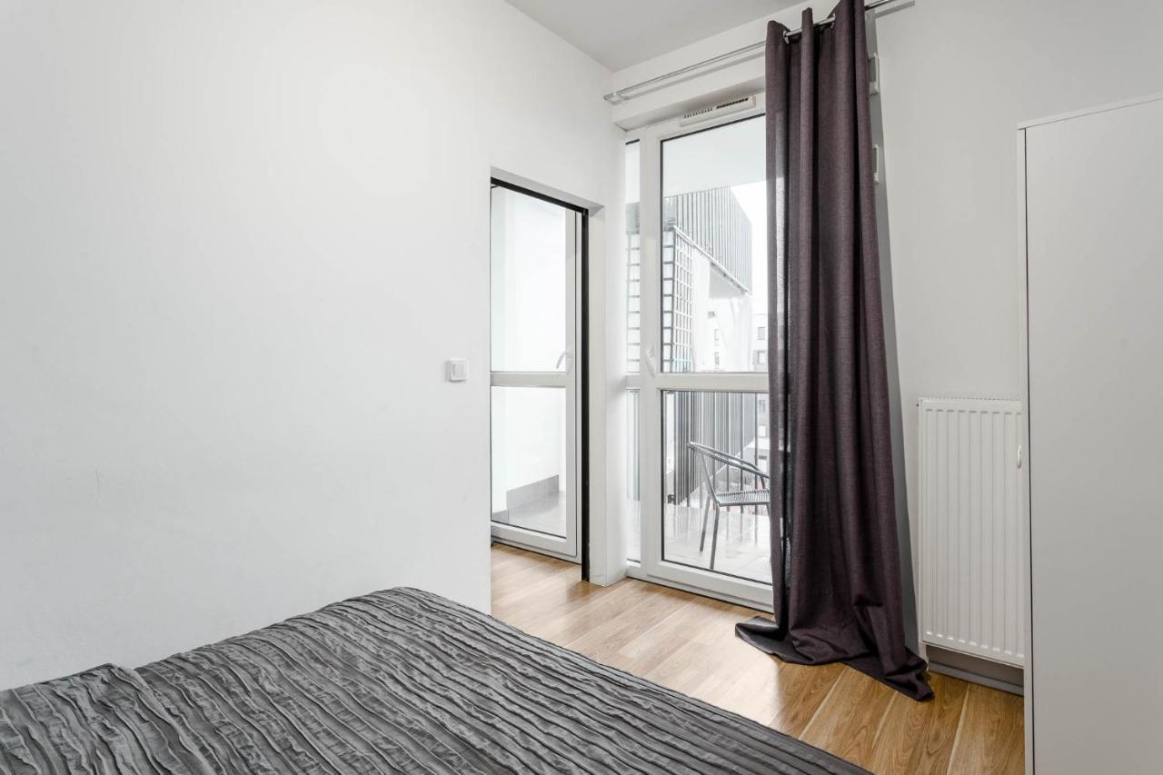 Apartament Chill Airport *